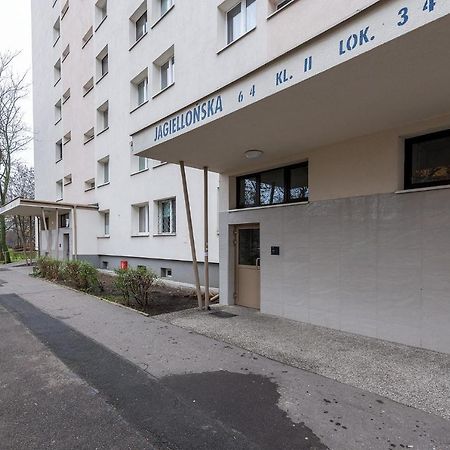Jagiellonska 64 Prywatne Mieszkanie Z Oddzielna Sypialnia I Balkonem Samodzielne Zameldowanie! Self Check-In System! وارسو المظهر الخارجي الصورة